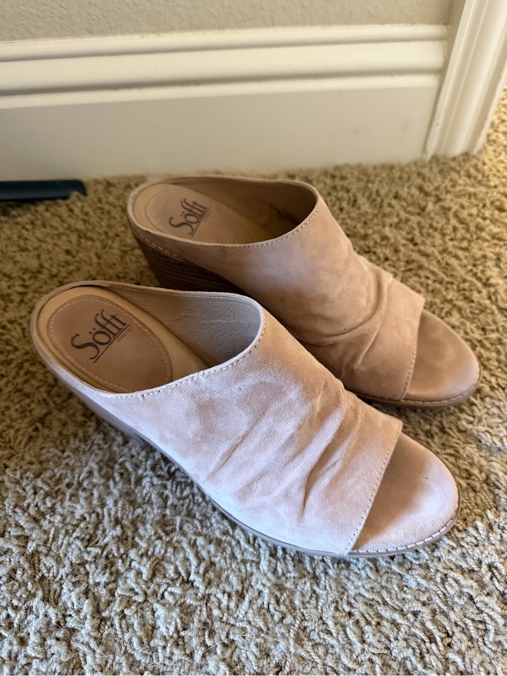 Sofft Pink Suede Open-Toe Wedge Mules